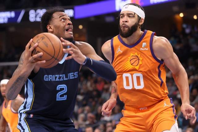  艾顿20篮板，开拓者力克灰熊  