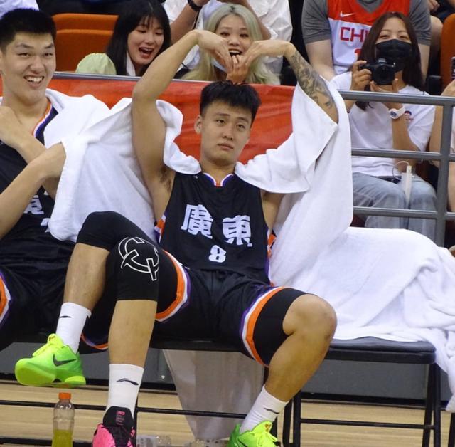 拜仁太子难堪大任，聚勒失误致丢关键分  