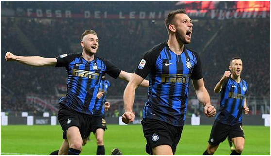  尼斯新援前锋梅开二度助球队取首胜  