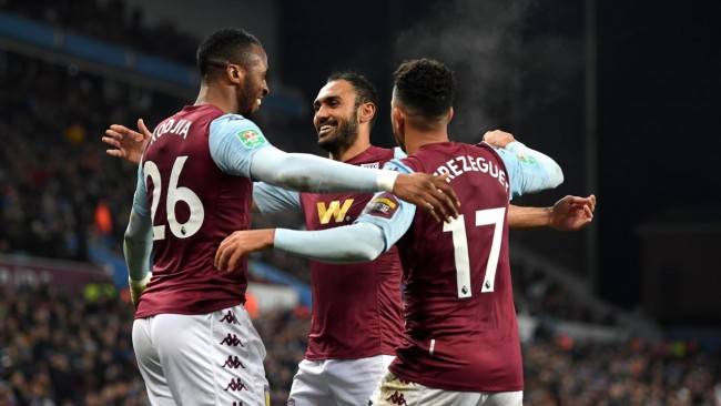  阿斯顿维拉雄狮怒吼维拉公园堡垒坚不可摧